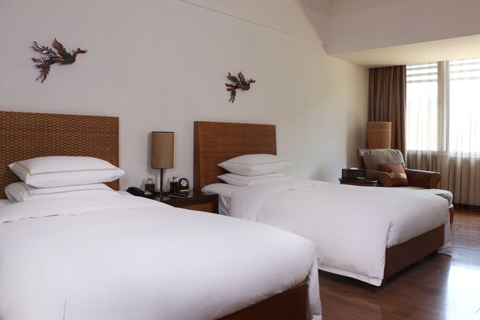 Imagen de la habitación del Hotel Kunming Bolian Resorts and Spa. Foto 4