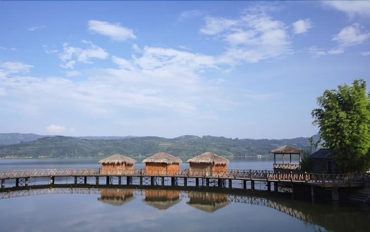 Imagen general del Hotel Kunming Bolian Resorts and Spa. Foto 1