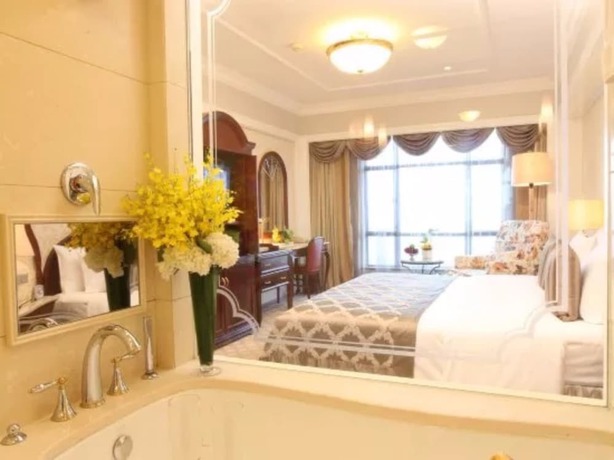 Imagen de la habitación del Hotel Kunming Green Lake. Foto 11