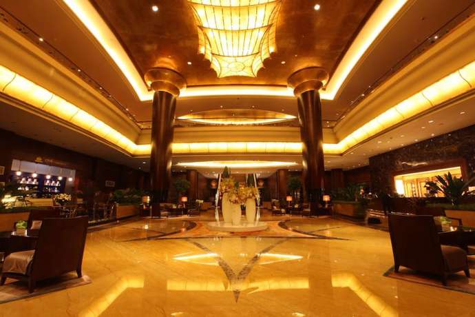 Imagen de los interiores del Hotel Kunming Green Lake. Foto 20