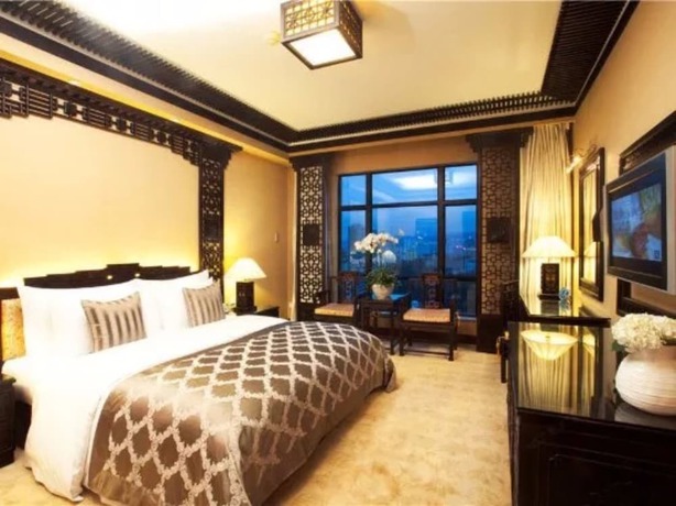 Imagen de la habitación del Hotel Kunming Green Lake. Foto 16
