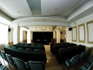 Imagen de los interiores del Hotel Kunming Guihua. Foto 8