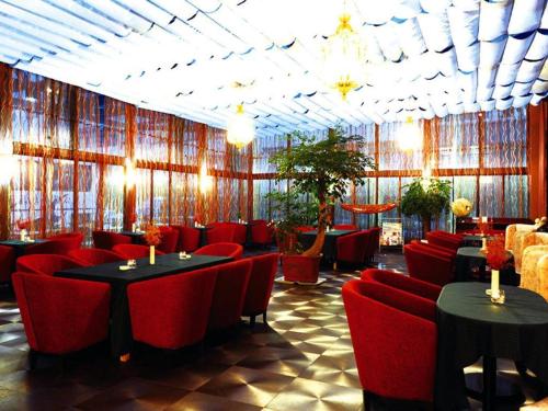 Imagen general del Hotel Kunming Long Way. Foto 6
