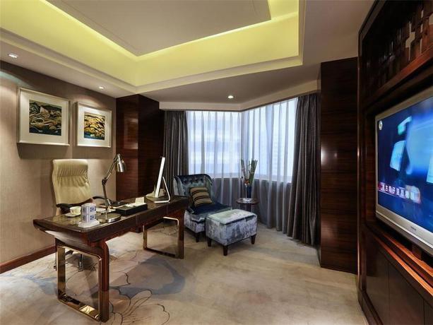 Imagen de los interiores del Hotel Kunming Tailong Hongrui. Foto 6