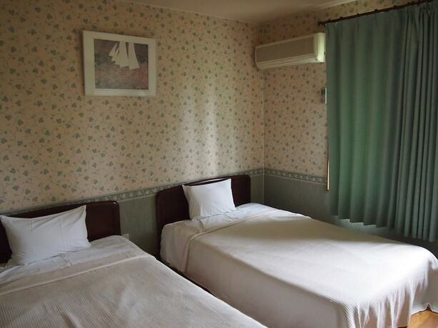 Imagen de la habitación del Hotel Kunsthaus. Foto 27