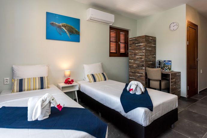 Imagen de la habitación del Hotel Kunuku Resort All Inclusive Curacao, Trademark by Wyndham. Foto 10