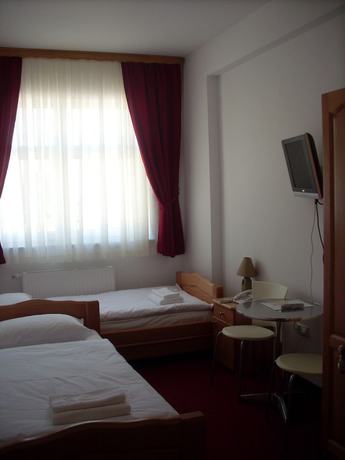 Imagen de la habitación del Hotel Kupres. Foto 16