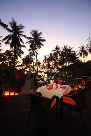 Imagen del bar/restaurante del Hotel Kupu Kupu Phangan Beach Villas and Spa. Foto 2