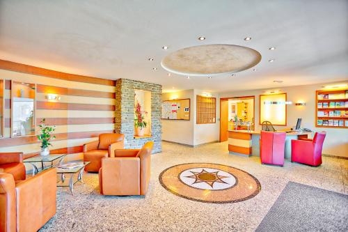 Imagen general del Hotel Kur- Und Wellnesshotel F&ouml;rch. Foto 3