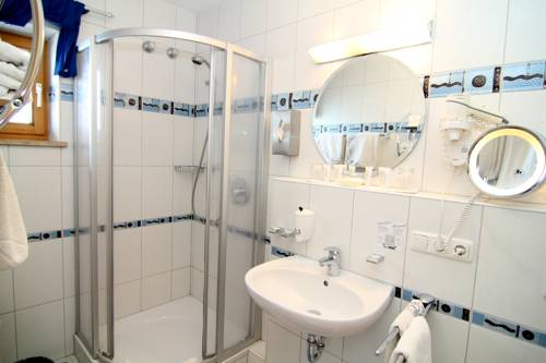 Imagen de la habitación del Hotel Kur- Und Wellnesshotel Waldruh. Foto 12