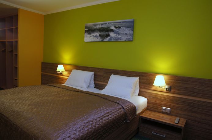 Imagen de la habitación del Hotel KurBrussel. Foto 13