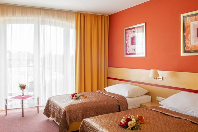 Imagen de la habitación del Hotel KurBrussel. Foto 15