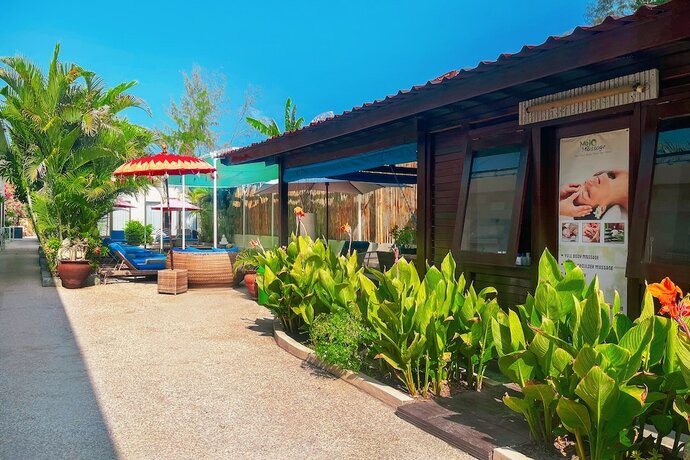 Imagen general del Hotel Kura Kura Beach Resort. Foto 10