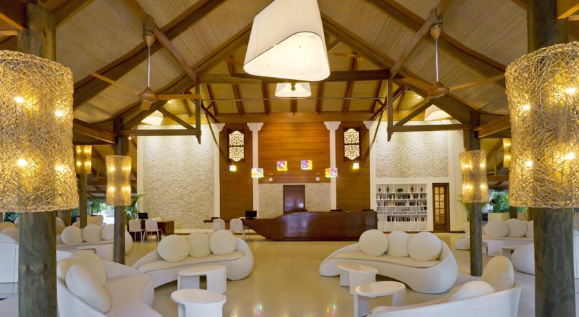 Imagen de los interiores del Hotel Kuramathi Maldives. Foto 16