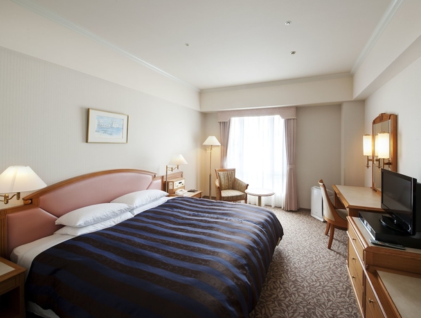 Imagen de la habitación del Hotel Kure Hankyu. Foto 14