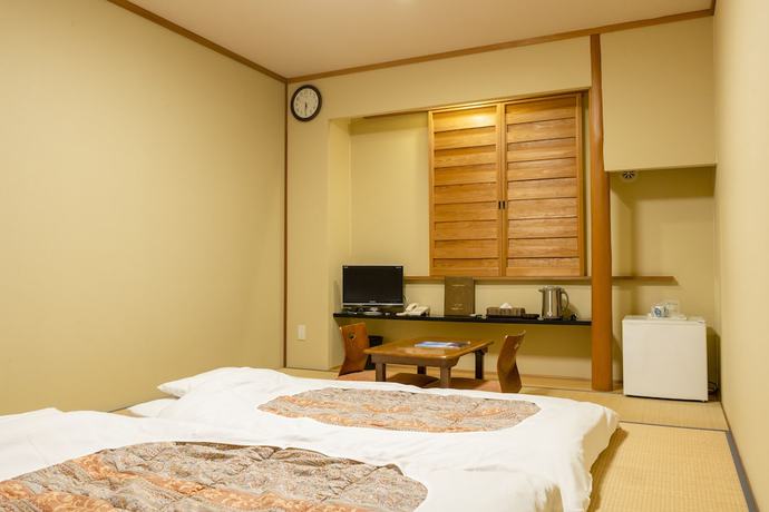 Imagen de la habitación del Hotel Kurenai. Foto 10