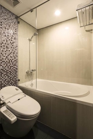 Imagen de los interiores del Hotel Kuretake Inn Kim Ma 132. Foto 13