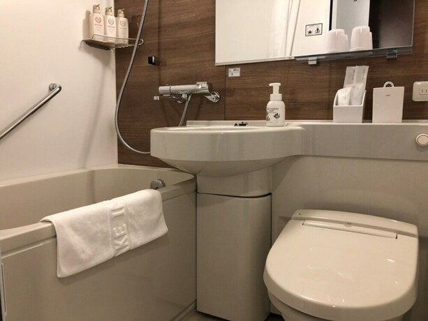 Imagen de la habitación del Hotel Kuretake Inn Premium Meieki Minami. Foto 16