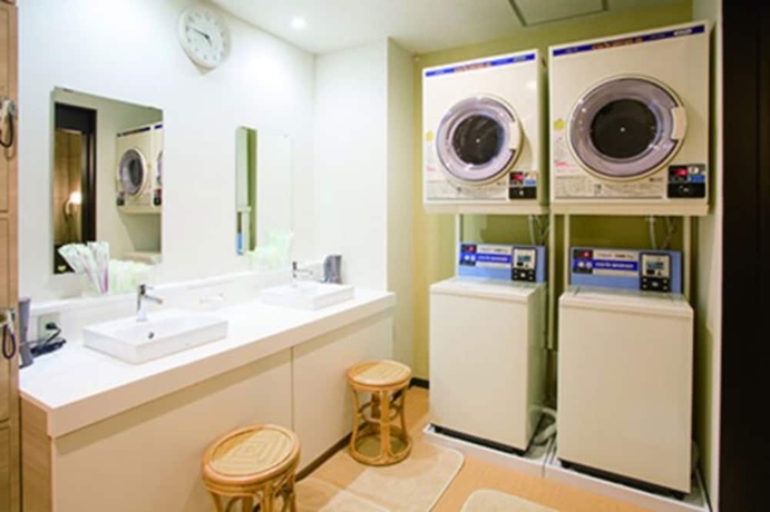 Imagen de los interiores del Hotel Kuretake Inn Premium Numazu Kitaguchi Ekimae. Foto 11
