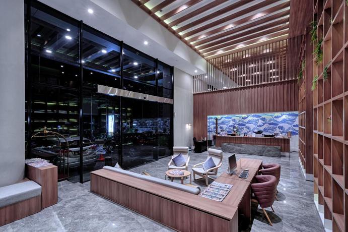 Imagen de los interiores del Hotel Kuretakeso Kemang. Foto 6