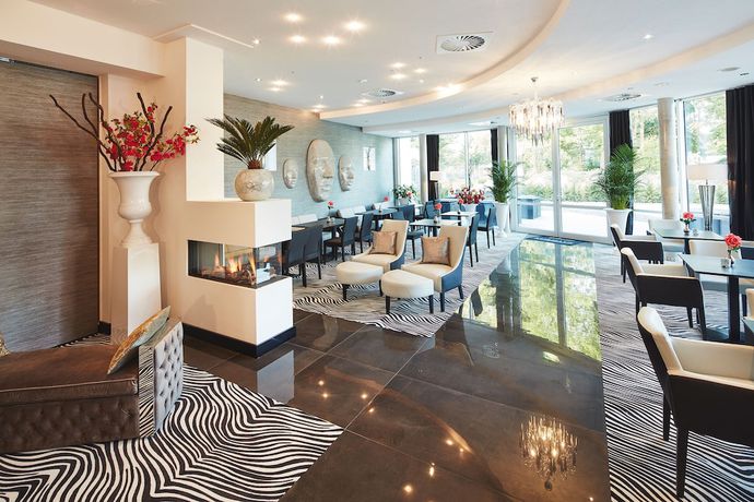 Imagen del bar/restaurante del Hotel Kurhaus Design Boutique. Foto 2