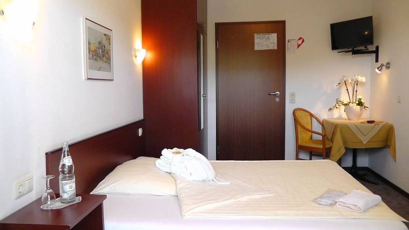 Imagen de la habitación del Hotel Kurhaus Uhlenberg. Foto 11