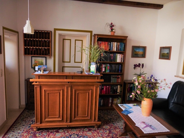 Imagen de los interiores del Hotel Kurhotel Am Kurpark. Foto 19
