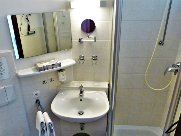 Imagen de la habitación del Hotel Kurhotel Am Kurpark. Foto 18