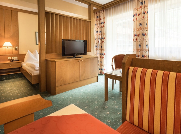 Imagen de la habitación del Hotel Kurhotel &Ouml;sterreichischer Hof. Foto 9