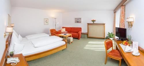 Imagen de la habitación del Hotel Kurhotel Roswitha. Foto 7