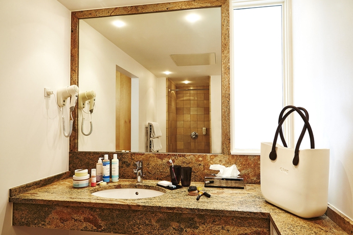 Imagen de la habitación del Hotel Kurhotel Skodsborg. Foto 4