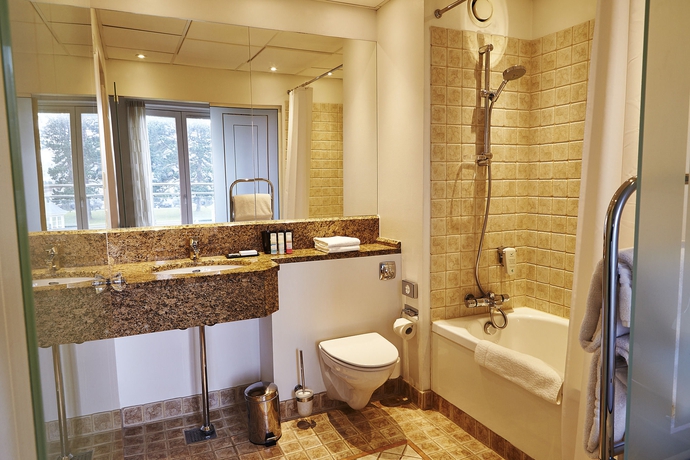 Imagen de la habitación del Hotel Kurhotel Skodsborg. Foto 5