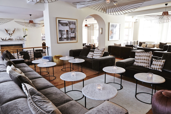 Imagen de los interiores del Hotel Kurhotel Skodsborg. Foto 8