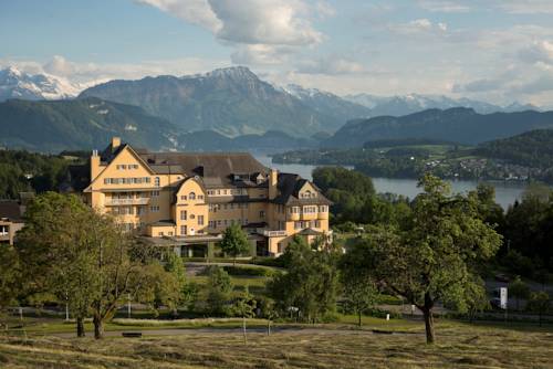 Imagen de la habitación del Hotel Kurhotel Sonnmatt Luzern. Foto 2