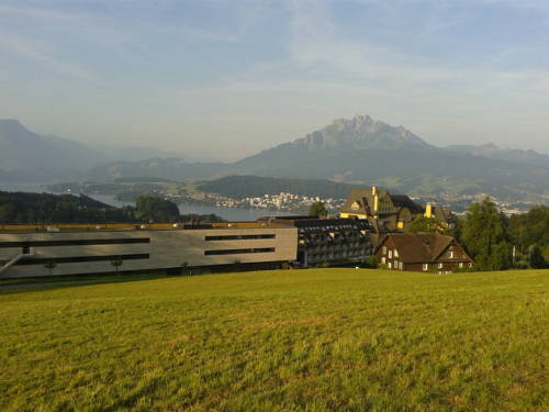 Imagen de la habitación del Hotel Kurhotel Sonnmatt Luzern. Foto 15