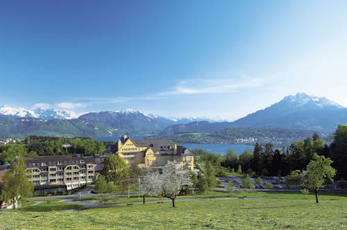 Imagen de la habitación del Hotel Kurhotel Sonnmatt Luzern. Foto 16
