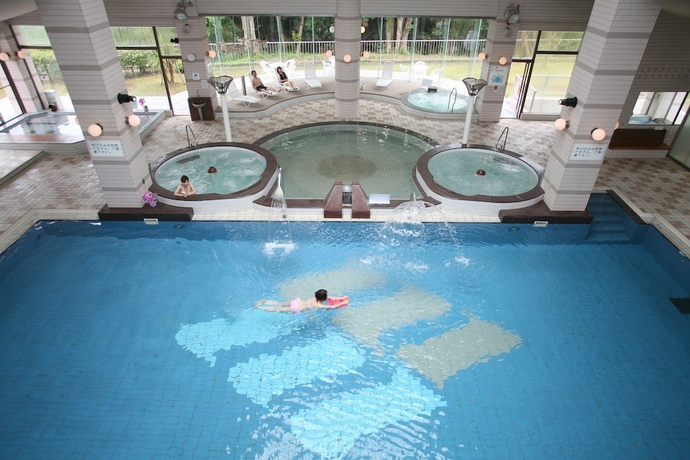 Imagen de la piscina del Hotel Kurhouse Shirahama. Foto 12