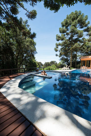 Imagen de la piscina del Hotel Kuriuwa. Foto 6
