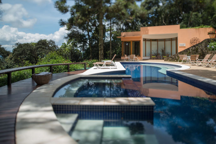 Imagen de la piscina del Hotel Kuriuwa. Foto 8