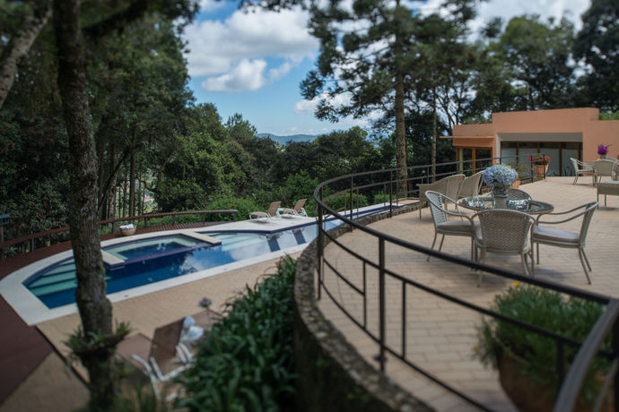 Imagen de la piscina del Hotel Kuriuwa. Foto 16