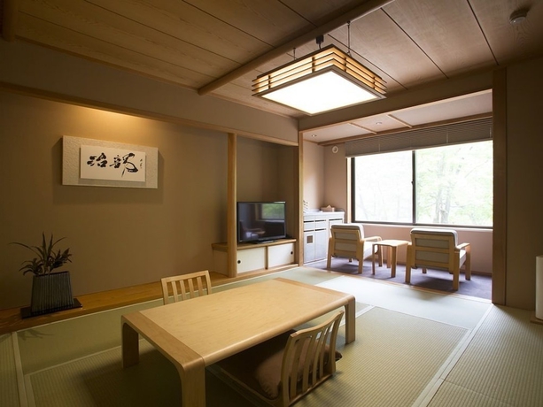 Imagen de la habitación del Hotel Kuriyasuizan. Foto 10