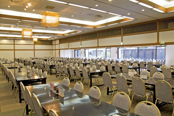 Imagen del bar/restaurante del Hotel Kurobe Kanko. Foto 2