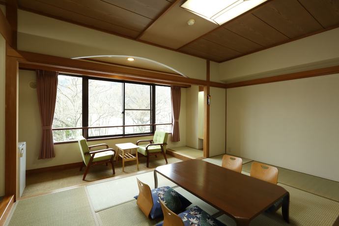 Imagen de la habitación del Hotel Kurobe Sun Valley. Foto 3