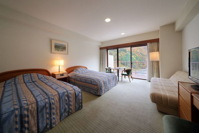 Imagen de la habitación del Hotel Kurobe Unazuki Onsen Yamanoha (Previously Unazuki Suginoi Hotel). Foto 8