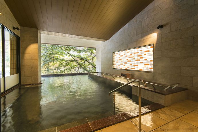 Imagen de la piscina del Hotel Kurobe Unazuki Onsen Yamanoha (Previously Unazuki Suginoi Hotel). Foto 20