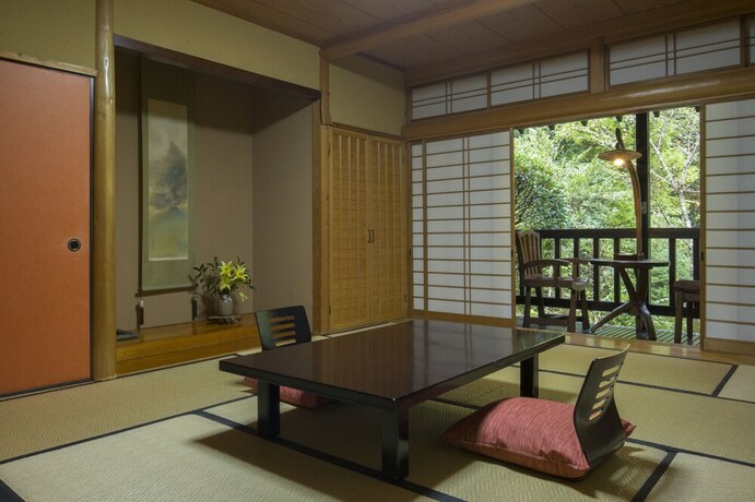 Imagen de la habitación del Hotel Kurokawa Onsen Okunoyu. Foto 19