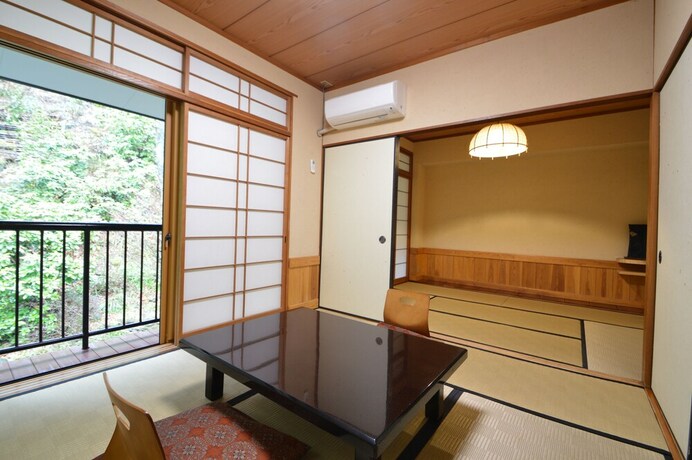 Imagen de la habitación del Hotel Kurokawa Onsen Okunoyu. Foto 22