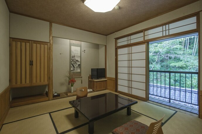 Imagen de la habitación del Hotel Kurokawa Onsen Okunoyu. Foto 26