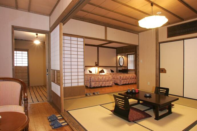 Imagen de la habitación del Hotel Kurokawa Onsen Yumerindo Hanadomari. Foto 27