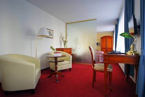 Imagen de la habitación del Hotel Kurpark. Foto 14